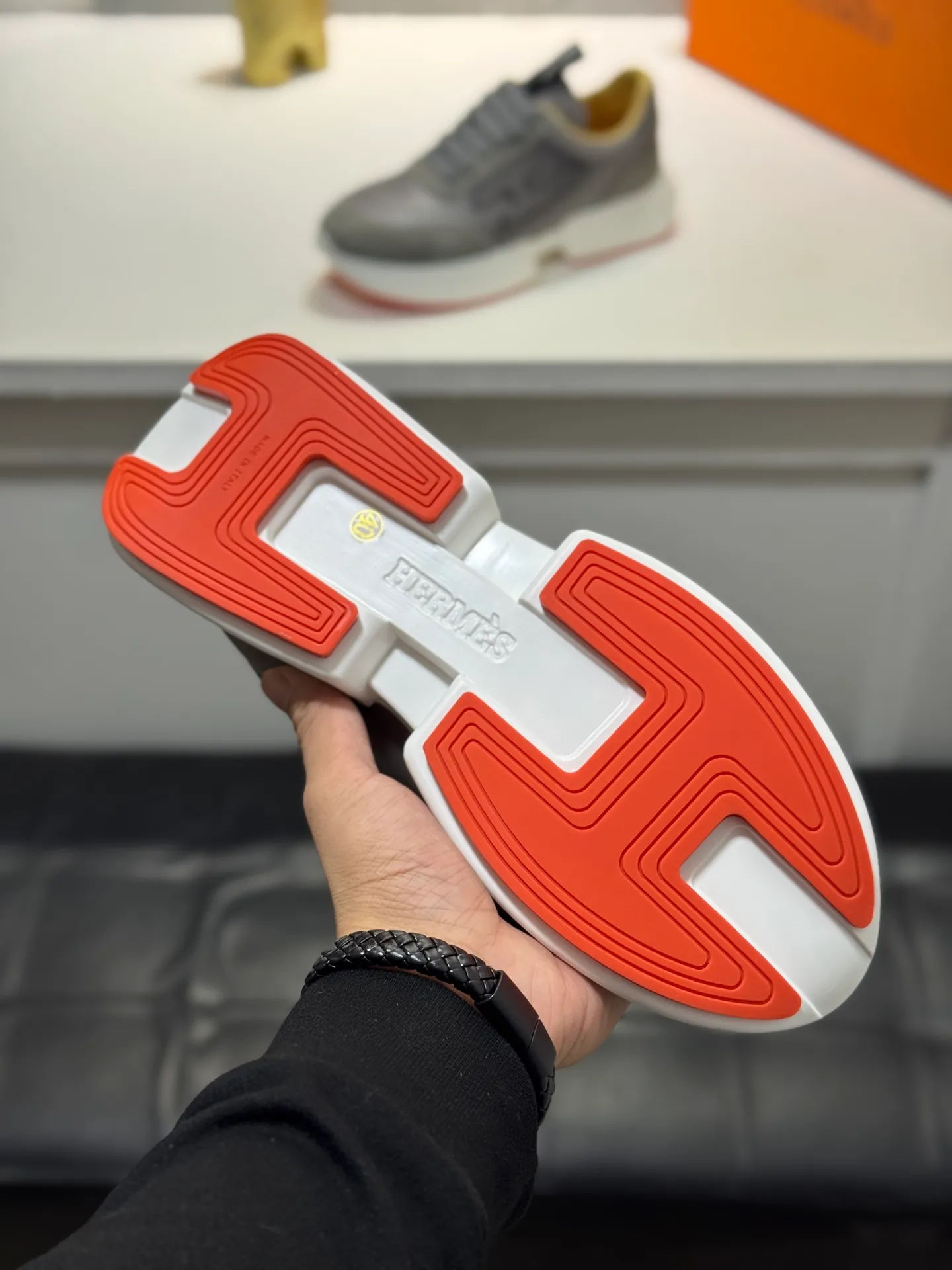 Men's shoes 💰480【New style】🪷🪷Top quality goods🇮🇹🇮🇹New style "Hermès" Hermès top purchasing agent🔍🔍New products from men's counter The upper is made of cowhide leather ~ Sole: The original factory's exclusive movable molded foam outsole, light ~ super comfortable, original factory follow-up goods, 🔍🔍 high quality, can be entered and exited the counter at will, multiple colors are available, welcome to compare Size: 38-44 (45. Customized